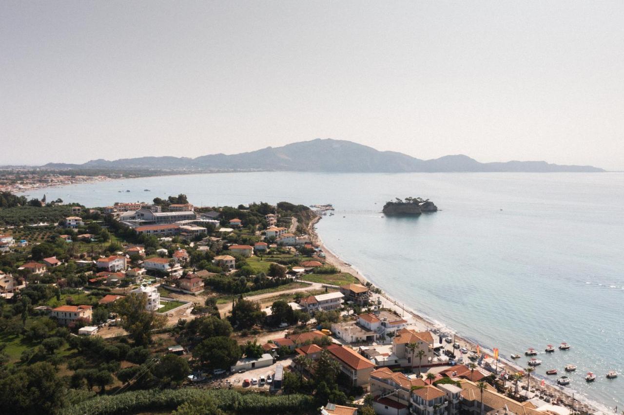 George Beachfront Apartments Lithakia  Екстер'єр фото
