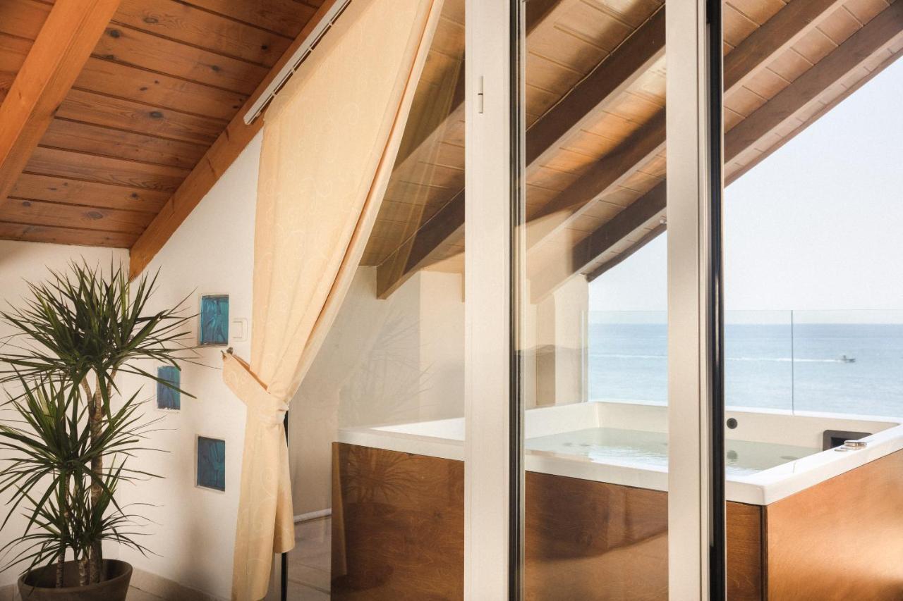 George Beachfront Apartments Lithakia  Екстер'єр фото
