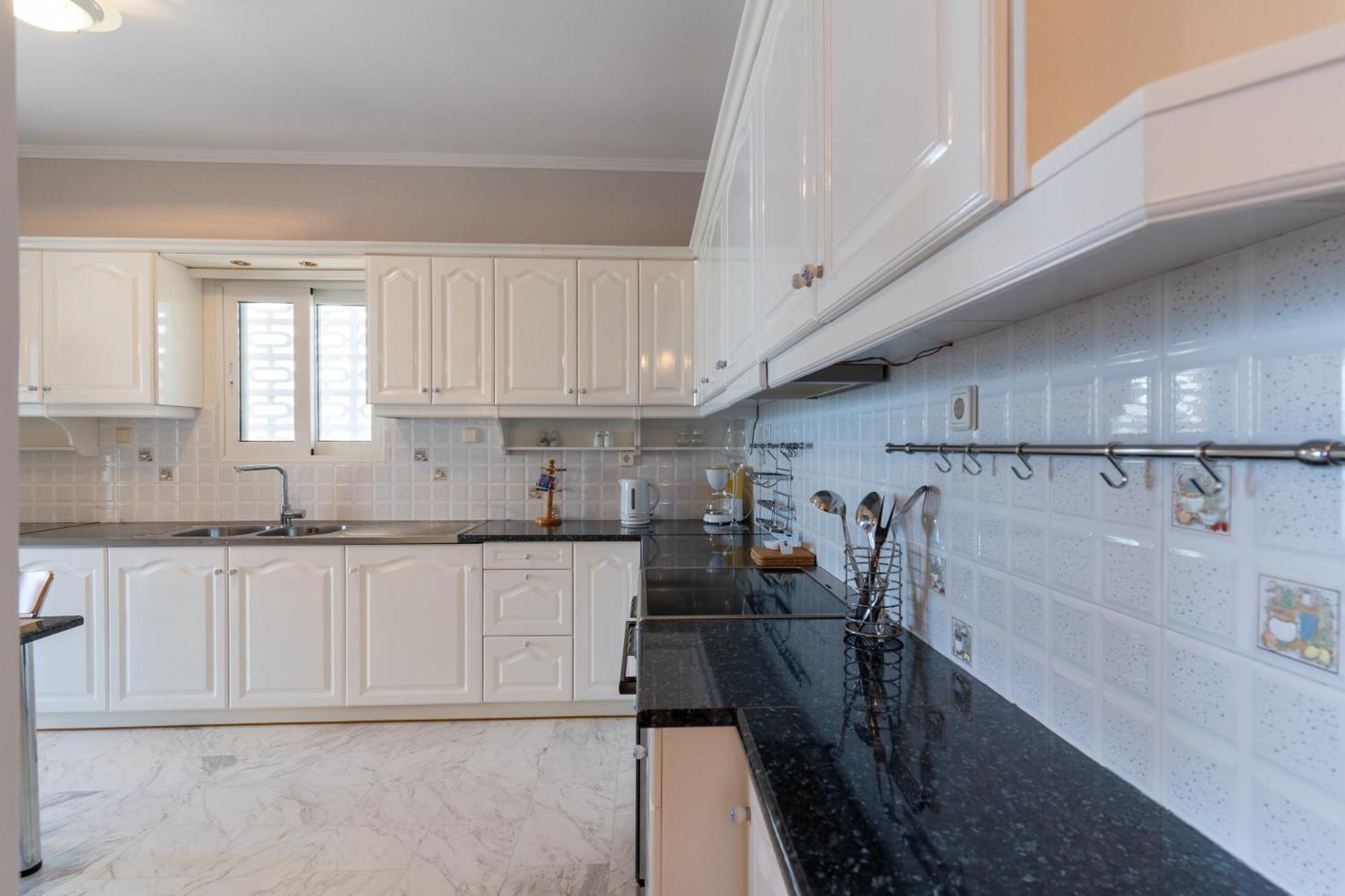 George Beachfront Apartments Lithakia  Номер фото